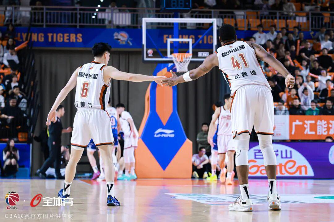 lol下注网站-【CBA联赛】第二十三轮|第一阶段收官,浙江稠州金租61-59胜新疆伊力特!